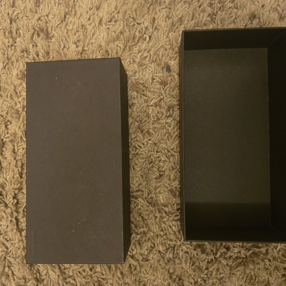 Bottega Veneta Sunglasses Box - Picture 3 of 6